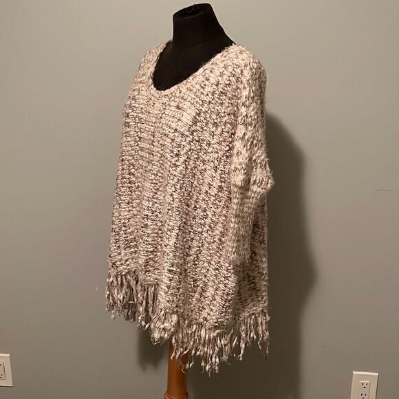 Umgee Women's Taupe Cream Scoop Neck Chunky Popcorn Knit Fringe Sweater Shrug - Picture 2 of 7